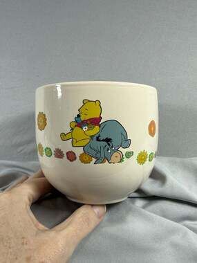 Disney Winnie the Pooh and Eeyore Ceramic Yarn Bowl / Planter with Daisy Chain F
